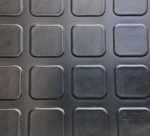 Автолінолеум квадрат чорний 1,8м (Туреччина)